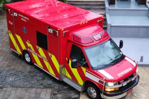 El CBS puso en servicio la nueva ambulancia S-1 y capacitó al personal para su uso