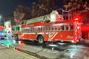 Voluntarios del CBS controlaron incendio en cité de Libertad con Romero