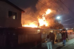 El CBS respondió a incendio en Renca previo a finalizar emergencia en Barrio Meiggs