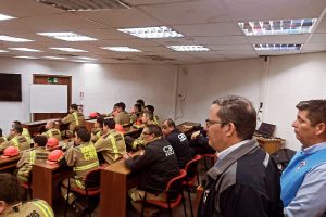 Vicesuperintendente del CBS participó como acreditador de equipo HazMat de Bomberos de Valparaíso