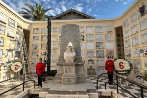 Guardia de Honor en el Mausoleo, un compromiso con el recuerdo a los bomberos fallecidos